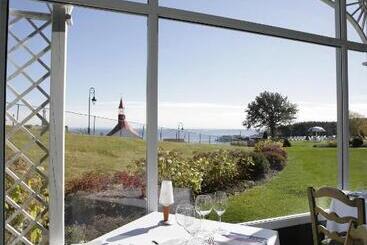 هتل Tadoussac