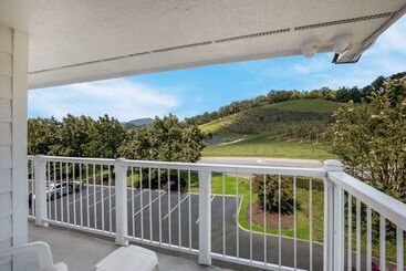 The Inn At Apple Valley, Ascend Hotel Collection