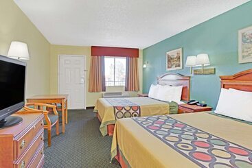 מוטל Super 8 By Wyndham Tucson Downtown Convention Center