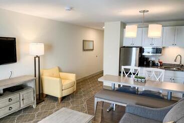 Riverview Resort