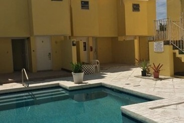 استراحتگاه Sun Fun