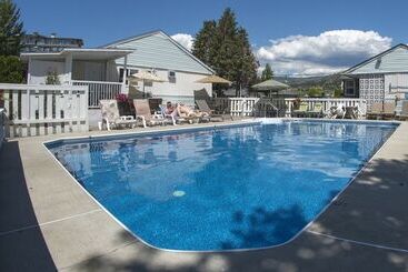 Valley Star Motel