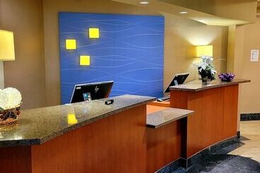 Sandman Hotel & Suites London Downtown