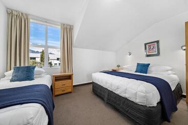 هتل Amity Serviced Apartments