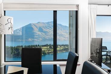 هتل Amity Serviced Apartments