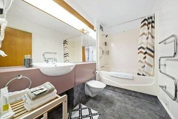 هتل Amity Serviced Apartments