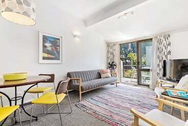 هتل Amity Serviced Apartments