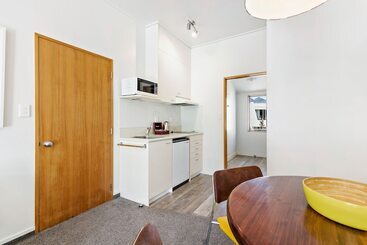 هتل Amity Serviced Apartments