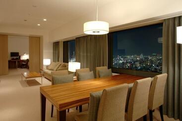 هتل Ana Crowne Plaza Kobe, An Ihg