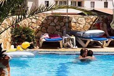 هتل Anais Bay