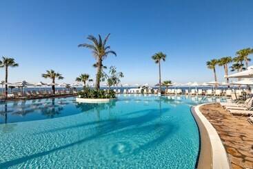 Отель Atlantica Sungarden Beach