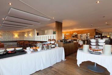 Best Western Premier Hotel Beaulac