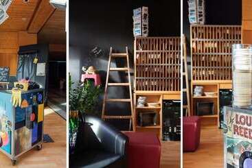 هتل Budget Rooms Gstaad
