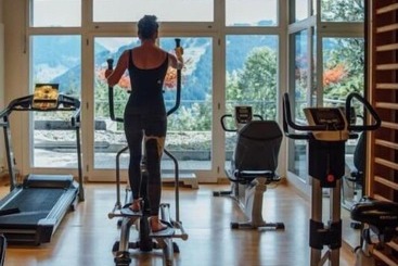 هتل Budget Rooms Gstaad