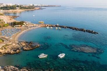 Отель Cavo Maris Beach