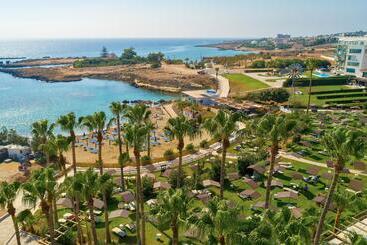 Отель Cavo Maris Beach