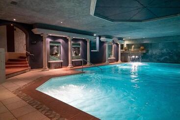 هتل Eden Wellness