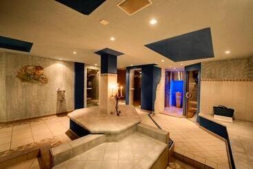 هتل Eden Wellness