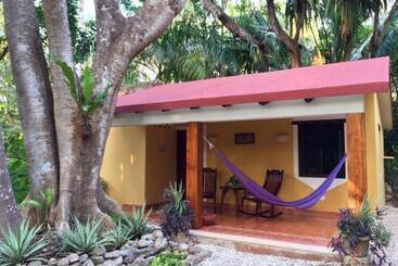 هتل Hacienda Chichen Resort And Yaxkin Spa
