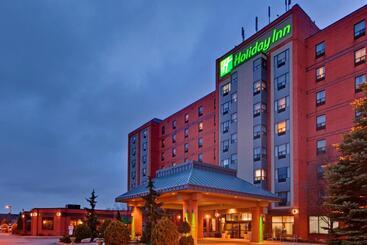 هتل Holiday Inn & Suites Windsor Ambassador Bridge By Ihg