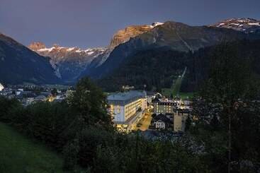 هتل Kempinski Palace Engelberg