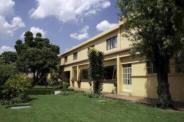 هتل Los Olivos Spa