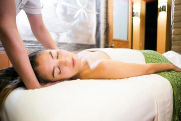 هتل Los Olivos Spa