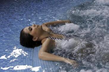 هتل Los Olivos Spa