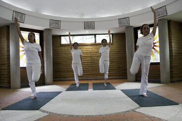 هتل Los Olivos Spa