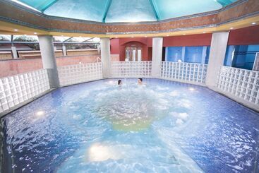 هتل Los Olivos Spa