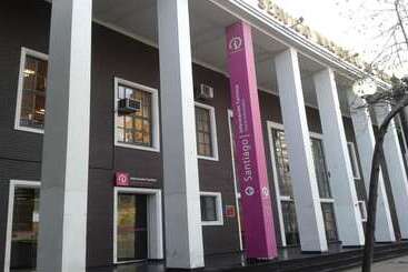 هتل Park Plaza Santiago
