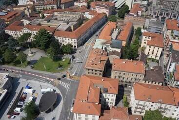 호텔 Pestalozzi Lugano