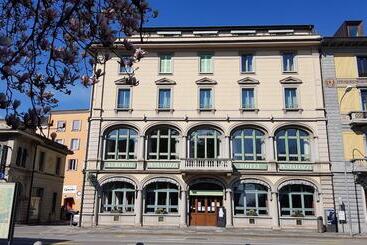 호텔 Pestalozzi Lugano