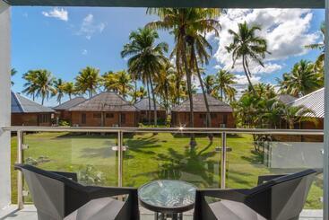 Club Fiji Resort