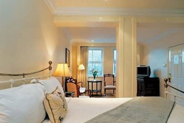 هتل Aberdeen Lodge