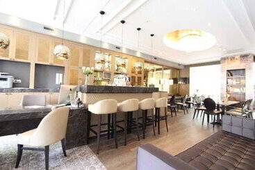 هتل Apple Inn