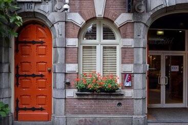 هتل Best Western Dam Square Inn