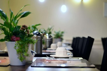 هتل Best Western Dam Square Inn