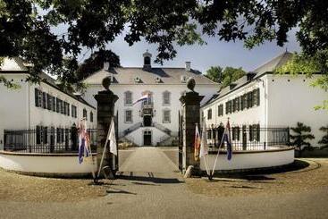 هتل Bilderberg Kasteel Vaalsbroek