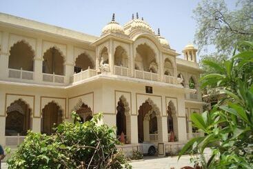 酒店 Bissau Palace