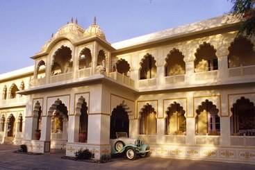 酒店 Bissau Palace