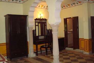 酒店 Bissau Palace