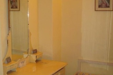 酒店 Bissau Palace
