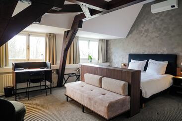 هتل Central Park Voorburg   Relais & Chateaux