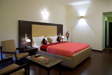 Otel Jaya International