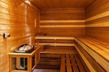 Korona Wellness, Rendezvény és Borszálloda