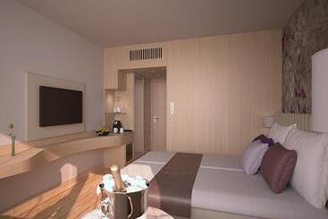 هتل Carbona Thermal Spa