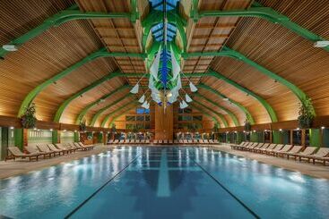 هتل Carbona Thermal Spa
