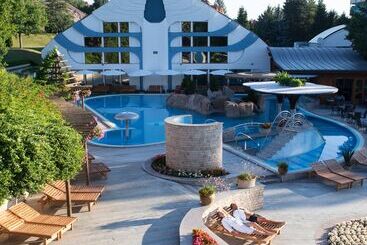 هتل Carbona Thermal Spa