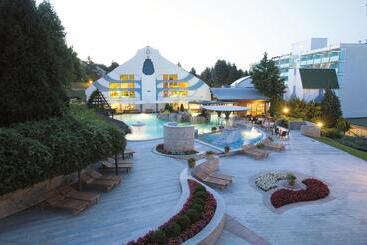 هتل Carbona Thermal Spa